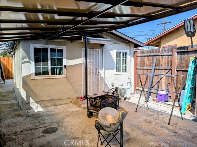 1001 N Mariposa, Los Angeles, CA 90029