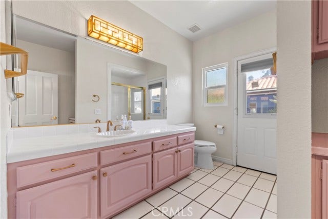 831 Pomello, Claremont, CA 91711