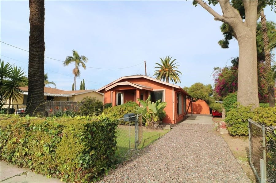 Property photo for 3907 W 109th ST, Inglewood, CA