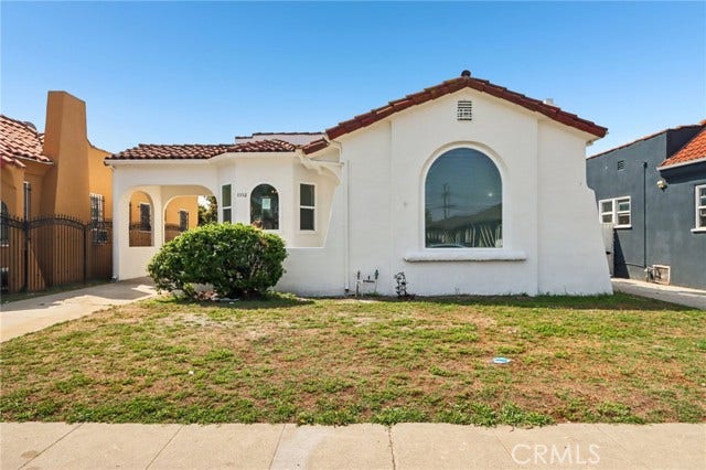 Property photo for 1112 W 64th ST, Los Angeles, CA
