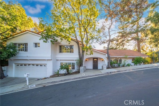 Property photo for 9472 Rembert LN, Beverly Hills, CA