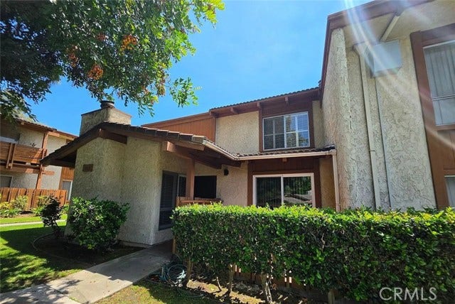 Property photo for 3709 Country Club DR, #1, Long Beach, CA