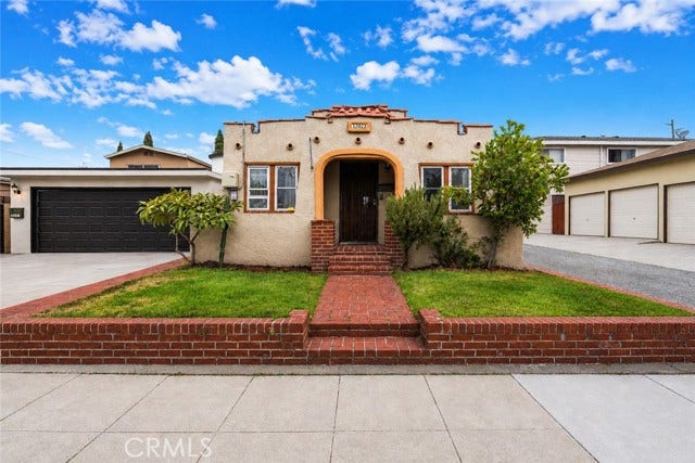 Property photo for 12023 Freeman AVE, Hawthorne, CA