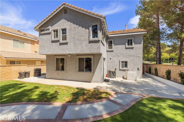 23800 Woodpark CT, Valencia, CA 91354