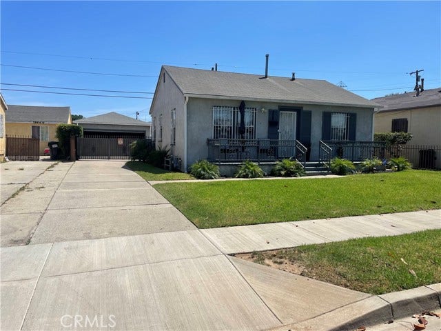 Property photo for 728 E 121st, Los Angeles, CA