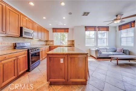 2119 Owens DR, Fullerton, CA 92833
