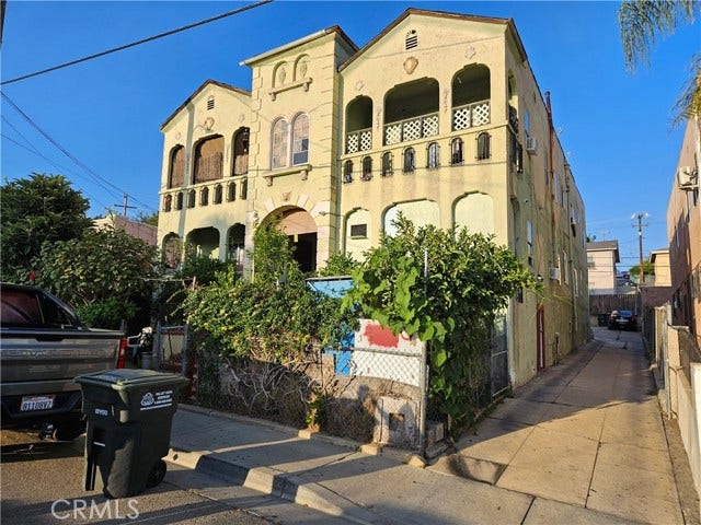 Property photo for 1070 N Alma, Los Angeles, CA