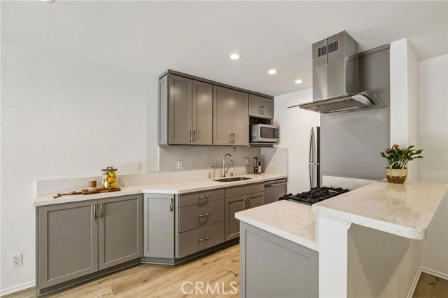 Property photo for 2411 Prospect AVE, #122, Hermosa Beach, CA