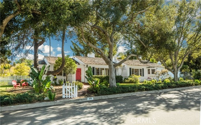 Property photo for 300 Via Adarme, Palos Verdes Estates, CA