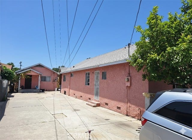 Property photo for 1031 S Ditman, Los Angeles, CA