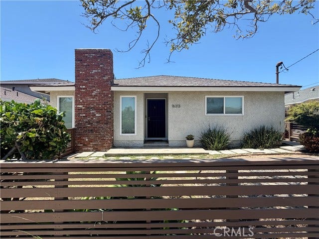 Property photo for 16313 S Saint Andrews PL, #1, Gardena, CA