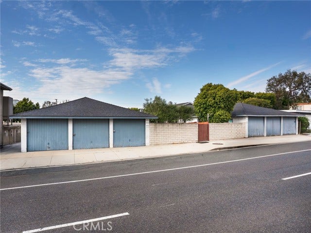 Property photo for 1411 Manhattan Beach, Manhattan Beach, CA