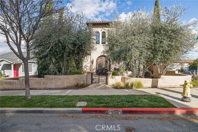 Property photo for 400 Maryland Street, El Segundo, CA