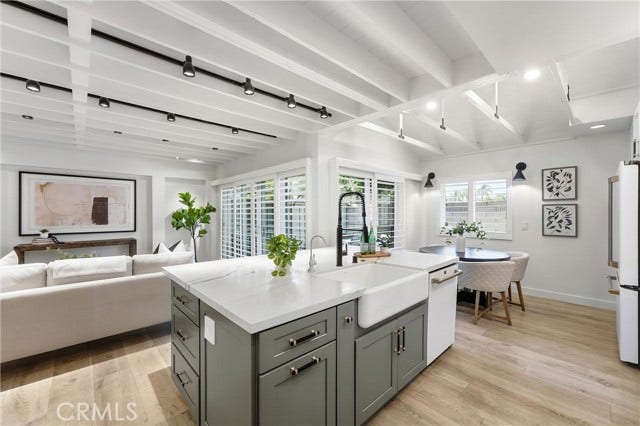 17515 Via Lindo, Tustin, CA 92780 17515 Via Lindo, Tustin, CA 92780