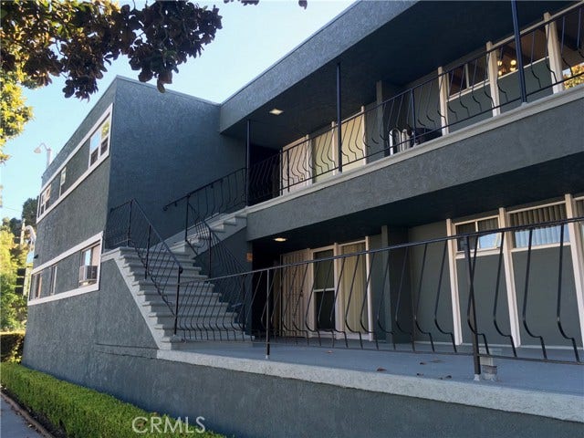 Property photo for 231 Junipero AVE, #12, Long Beach, CA