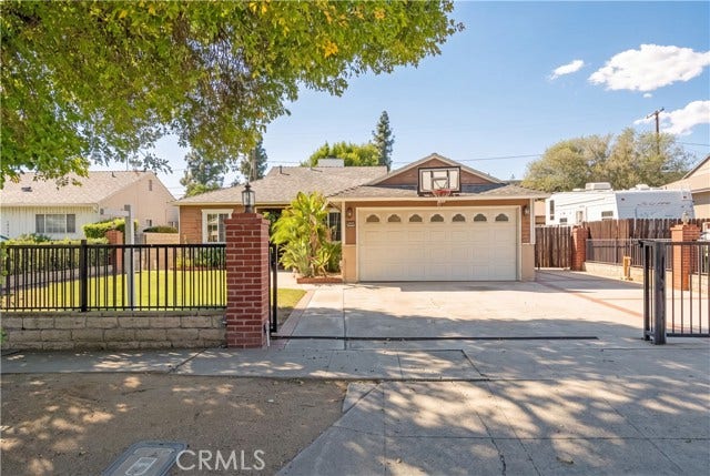 10561 Marklein, Mission Hills, CA 91345