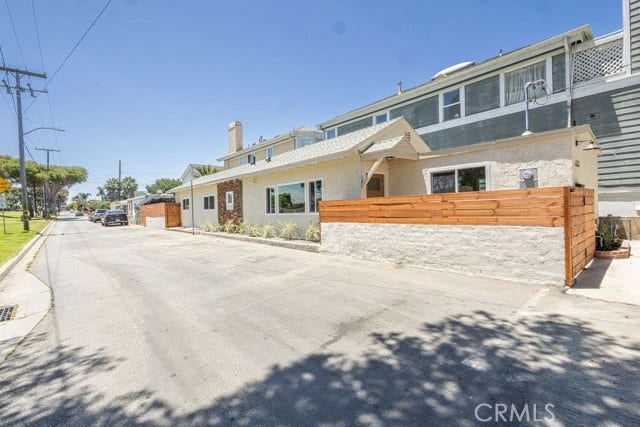 Property photo for 4700 W 165th ST, Lawndale, CA