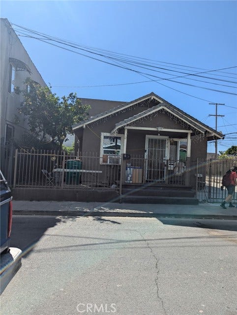 Property photo for 926 E 11th, Long Beach, CA