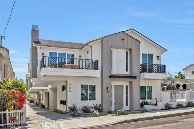Property photo for 2420 Ives LN, Redondo Beach, CA