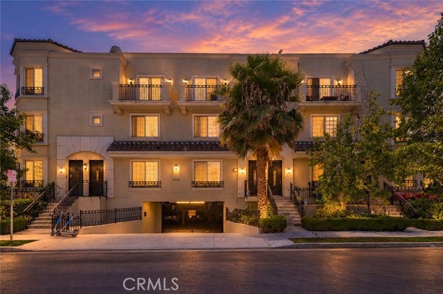 Property photo for 3501 Tilden AVE, #8, Los Angeles, CA