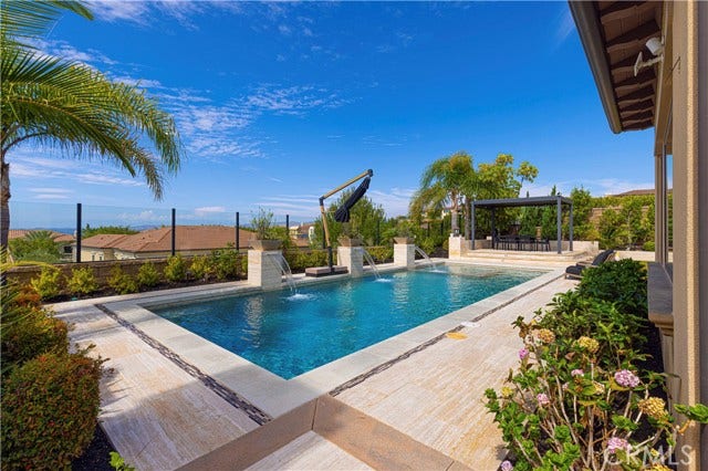 121 PANORAMA, Irvine, CA 92618