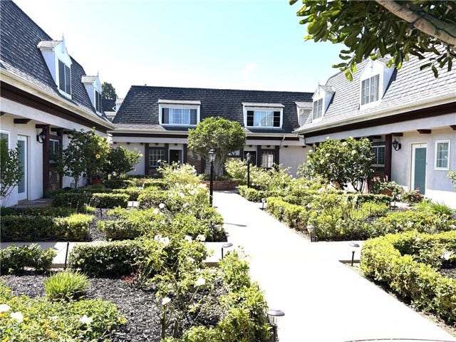 Property photo for 8130 Redlands, #10, Playa Del Rey, CA