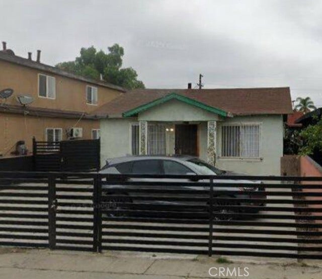 Property photo for 331 E 107th St, Los Angeles, CA