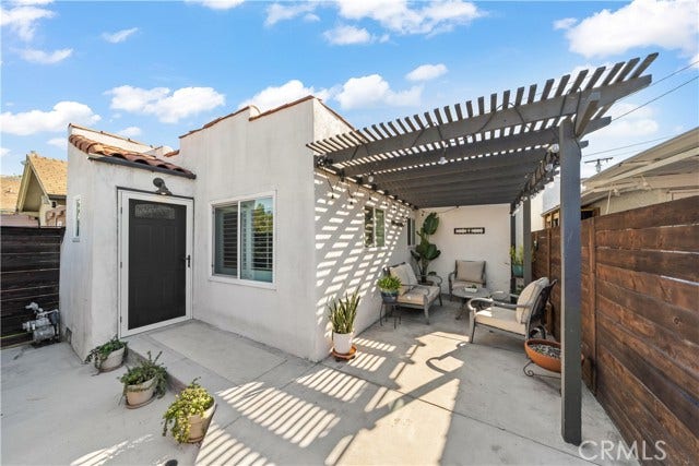 Property photo for 2324 E 14th, Long Beach, CA