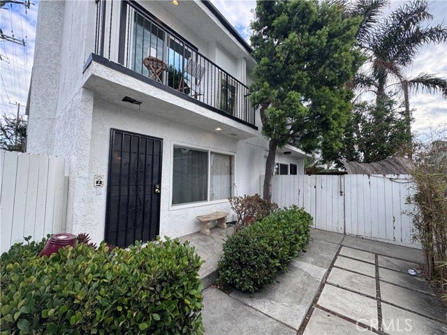 Property photo for 40 S Venice BLVD, #2, Venice, CA