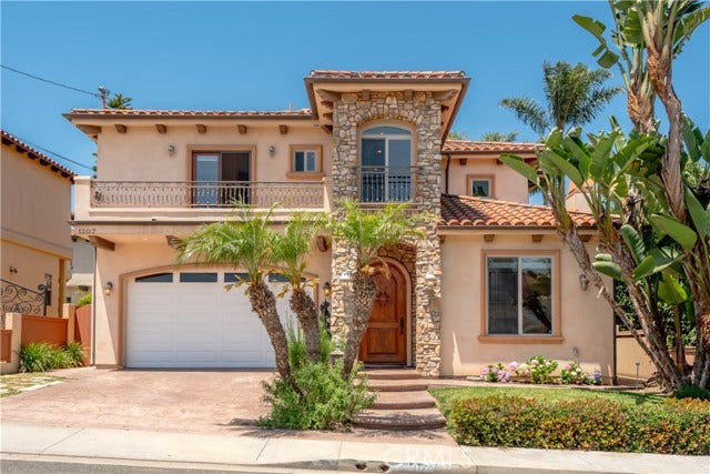 Property photo for 1207 Harkness LN, Redondo Beach, CA