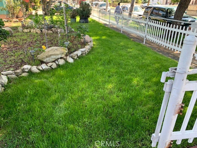Property photo for 3209 W 110th ST, #B, Inglewood, CA