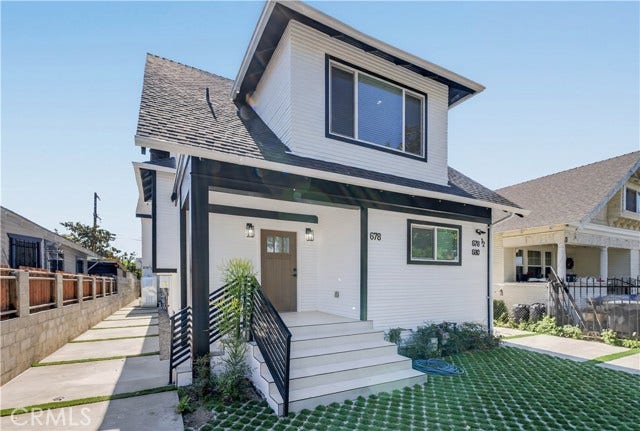 Property photo for 678 E 45th, Los Angeles, CA