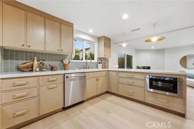 3508 Maple, Manhattan Beach, CA 90266 3508 Maple, Manhattan Beach, CA 90266
