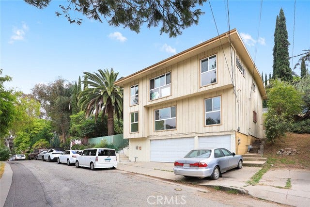 Property photo for 2575 Riverside TER, Los Angeles, CA