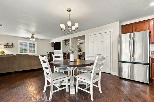 38462 Siamese Ln, Palmdale, CA 93551