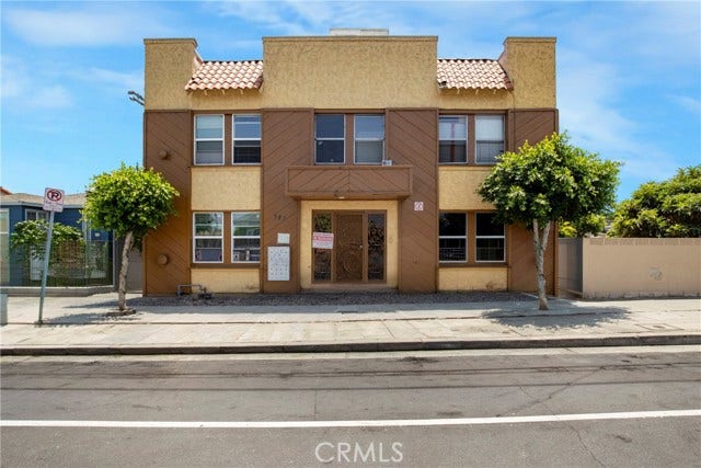 Property photo for 383 W 14th ST, San Pedro, CA