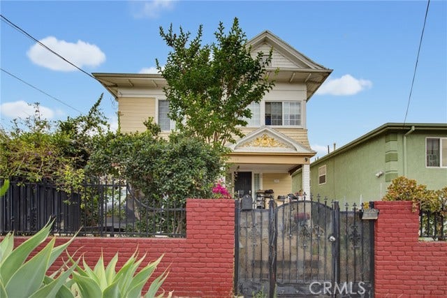 Property photo for 1107 S Mariposa AVE, Los Angeles, CA