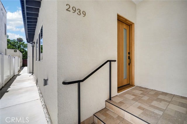 Property photo for 2939 10th AVE, Los Angeles, CA