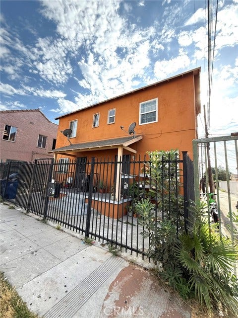 Property photo for 6117 S Hoover, Los Angeles, CA