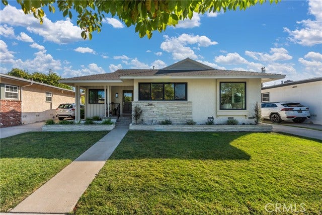 Property photo for 6448 E Los Arcos, Long Beach, CA