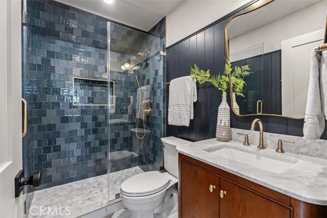 7572 E Endemont CT, Anaheim, CA 92808