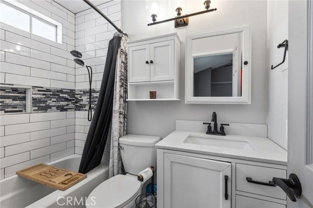 123 W Spring ST, #B, Long Beach, CA 90806