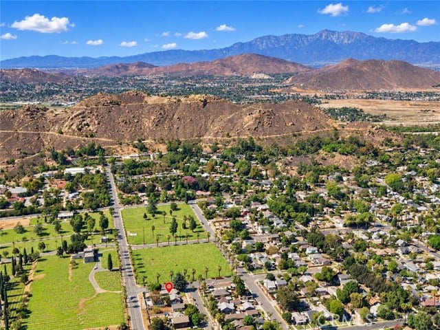 4290 El Dorado, Riverside, CA 92501