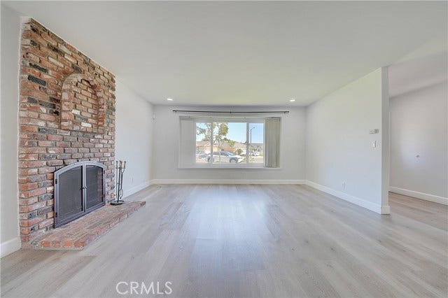11883 Mayflower CT, Fountain Valley, CA 92708 11883 Mayflower CT, Fountain Valley, CA 92708