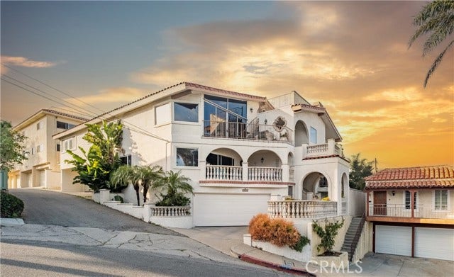 Property photo for 3935 Bluff PL, San Pedro, CA