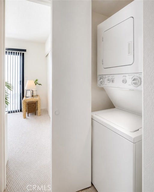 17808 Corte Huasco ST, #60, San Diego, CA 92128