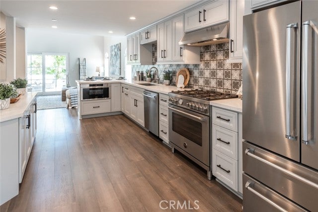 Property photo for 526 N Elena Avenue, #B, Redondo Beach, CA