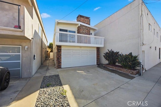 Property photo for 814 3rd ST, Hermosa Beach, CA