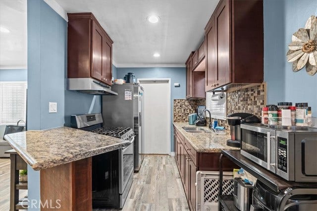 Property photo for 407 E Sunset, Long Beach, CA