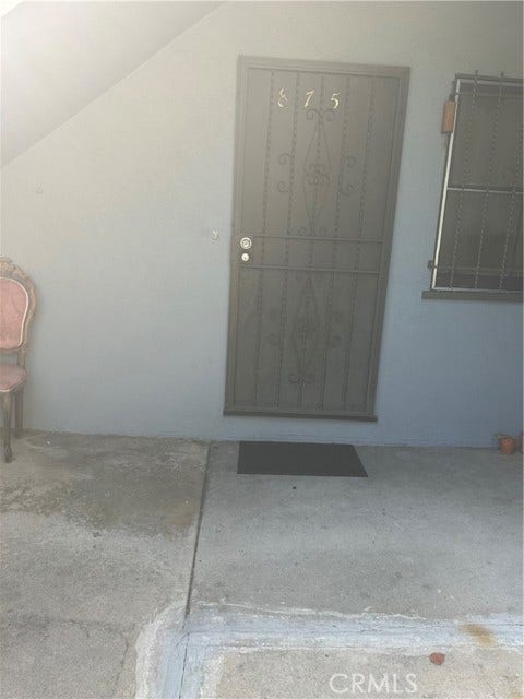 Property photo for 873 N Hoover, Los Angeles, CA